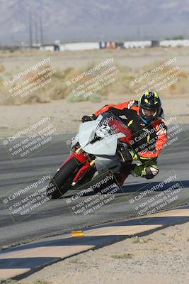 media/Sep-20-2025-Race Pace (Sat) [[d4e1b33f4d]]/Non Verified/Turn 4 Inside (8am)/